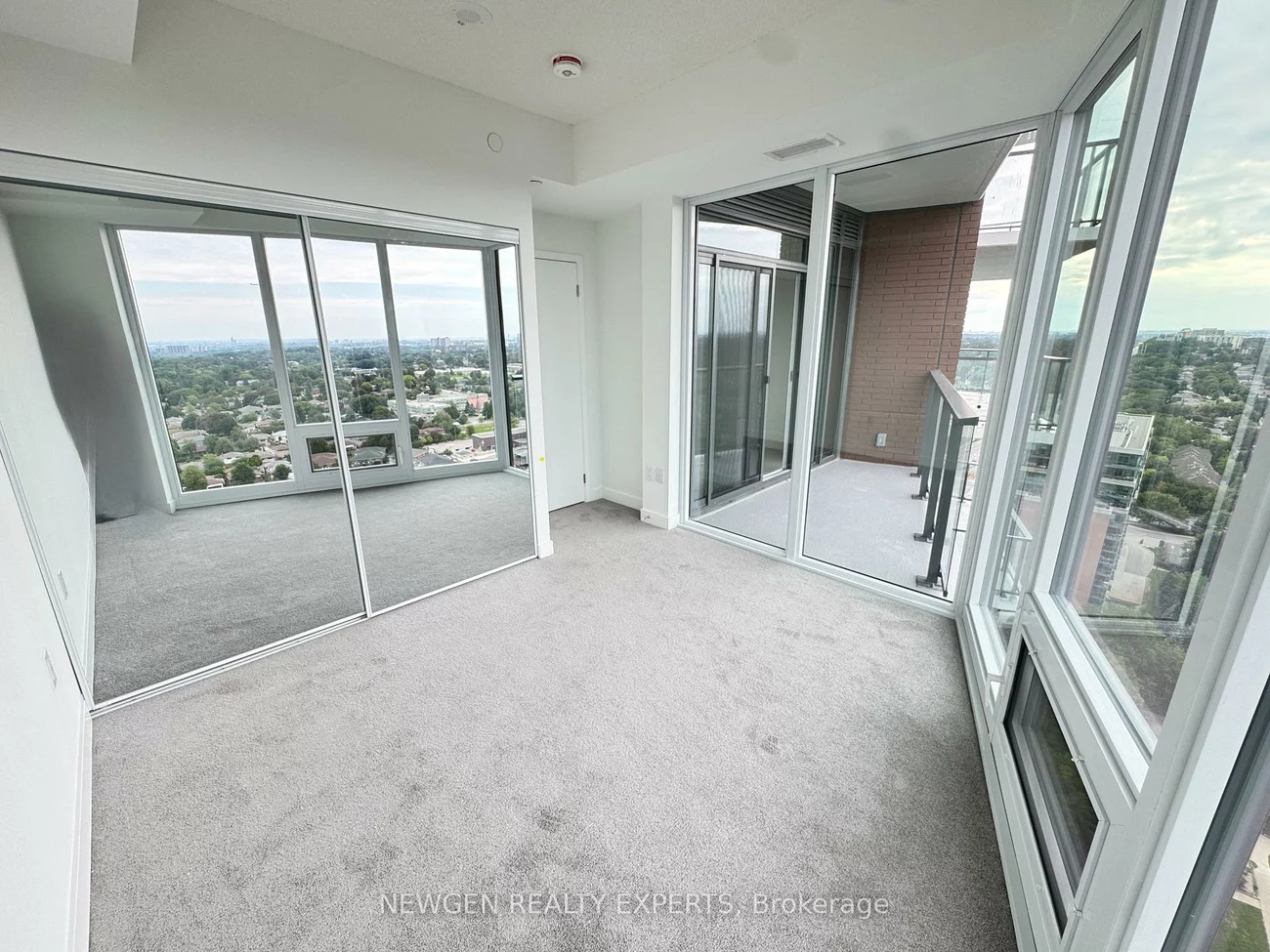 4010, Eglinton, Humber Heights, Toronto