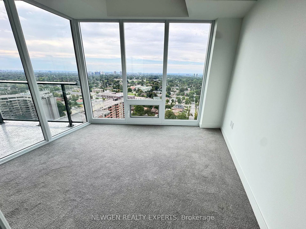 4010, Eglinton, Humber Heights, Toronto