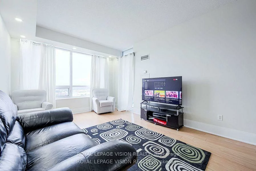 181, Wynford, Banbury-Don Mills, Toronto
