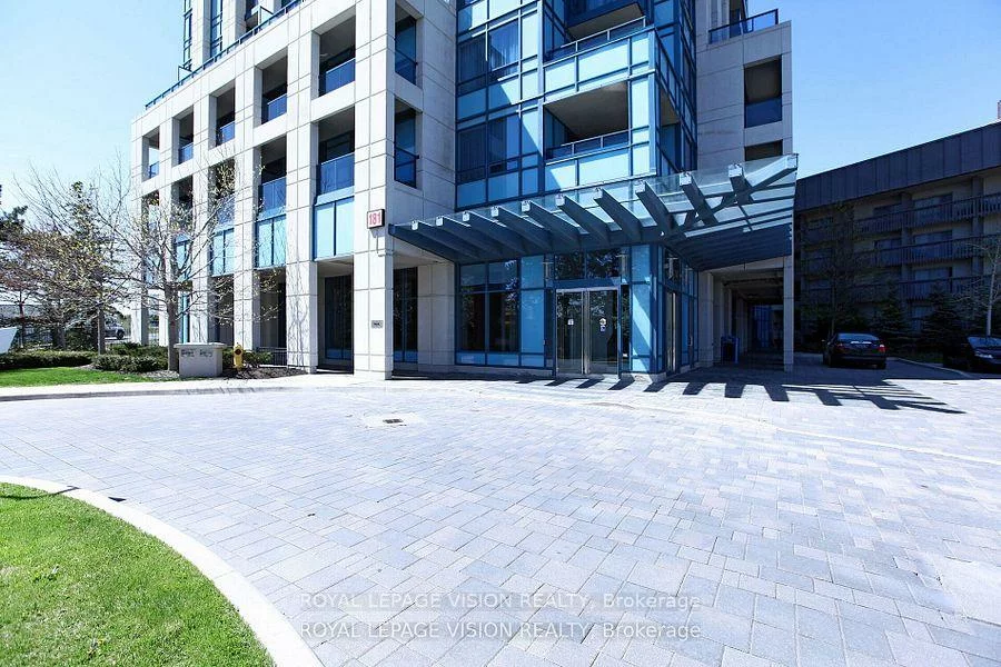 181, Wynford, Banbury-Don Mills, Toronto