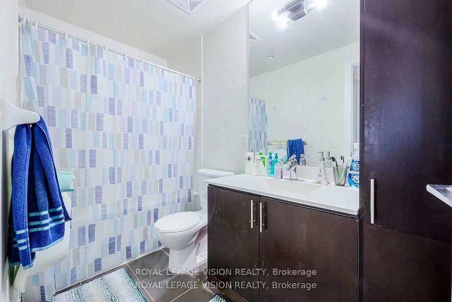 181, Wynford, Banbury-Don Mills, Toronto