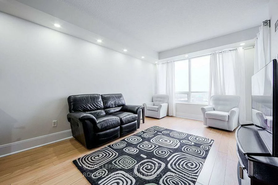 181, Wynford, Banbury-Don Mills, Toronto