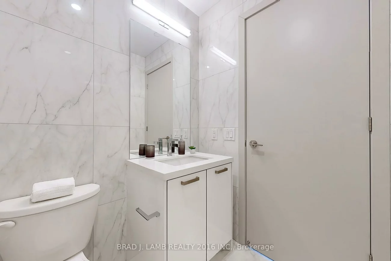 458, Richmond, Waterfront Communities C1, Toronto