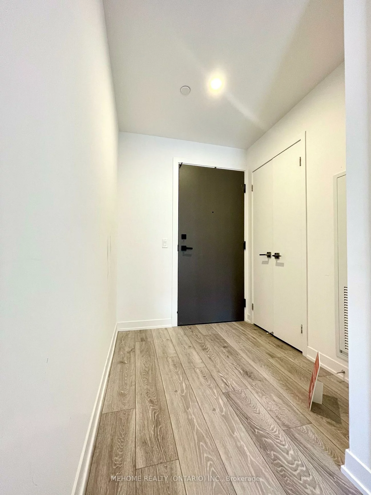 15, Holmes, Willowdale East, Toronto