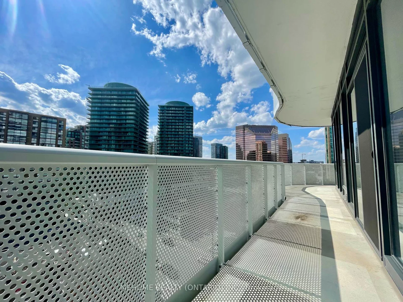 15, Holmes, Willowdale East, Toronto