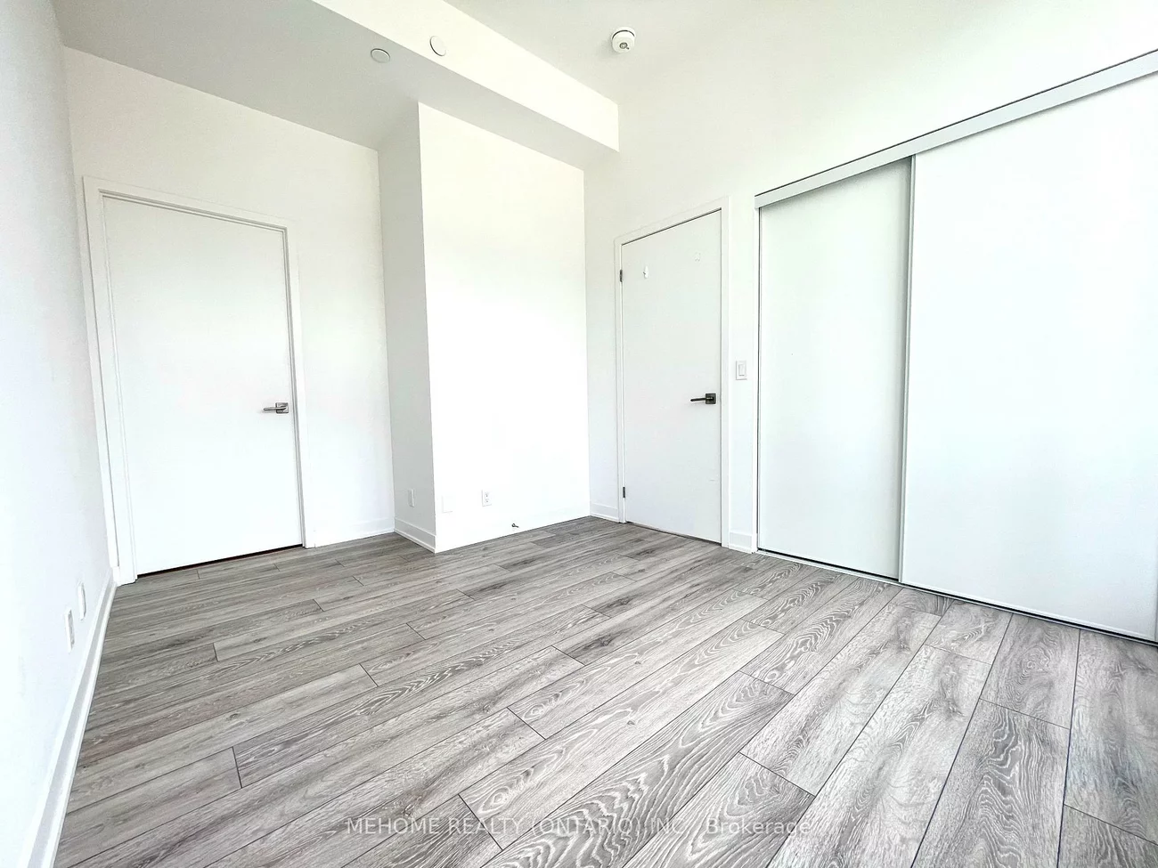 15, Holmes, Willowdale East, Toronto