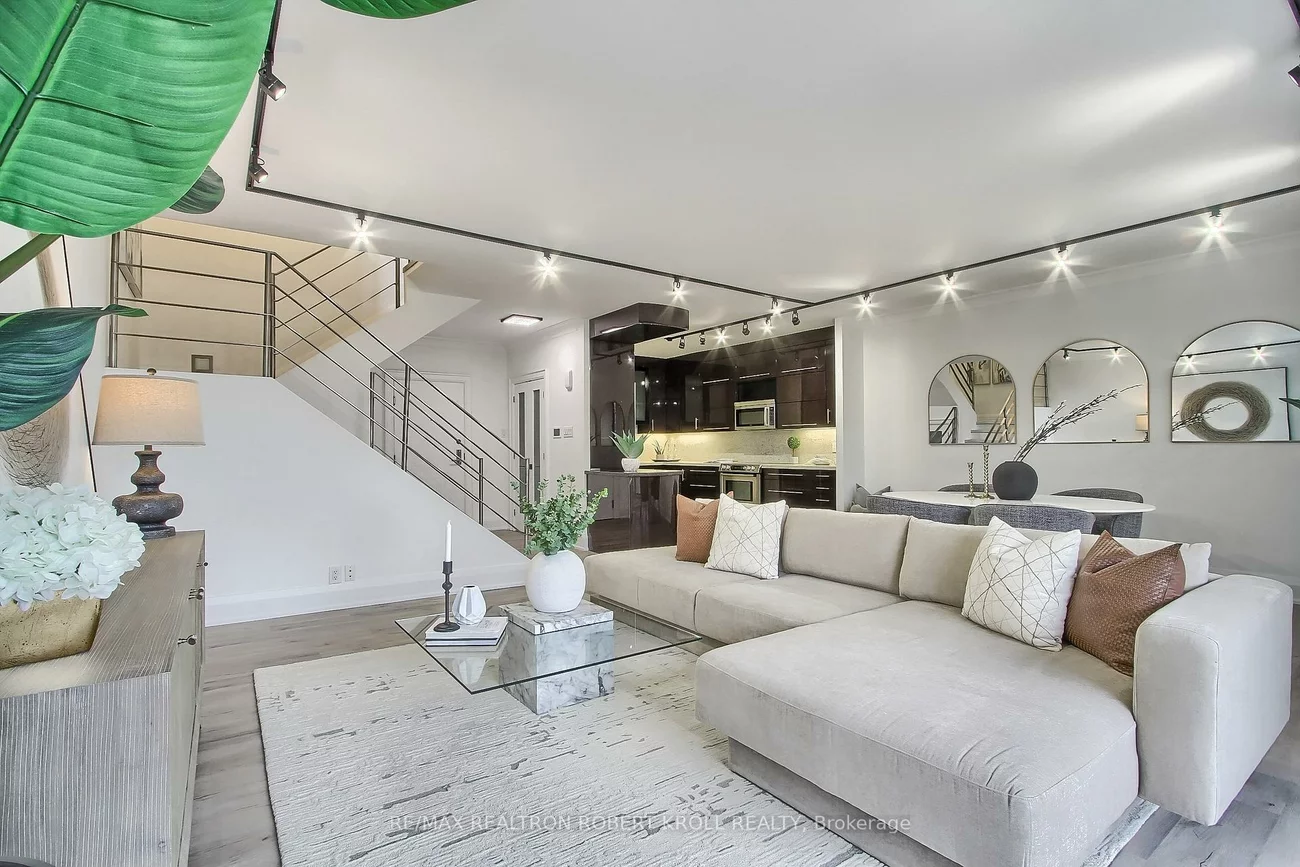 55A, Avenue, Annex, Toronto
