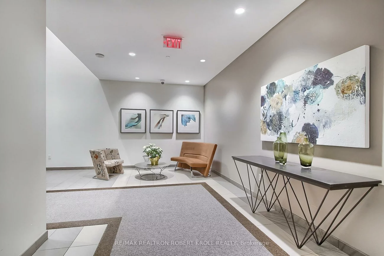 55A, Avenue, Annex, Toronto