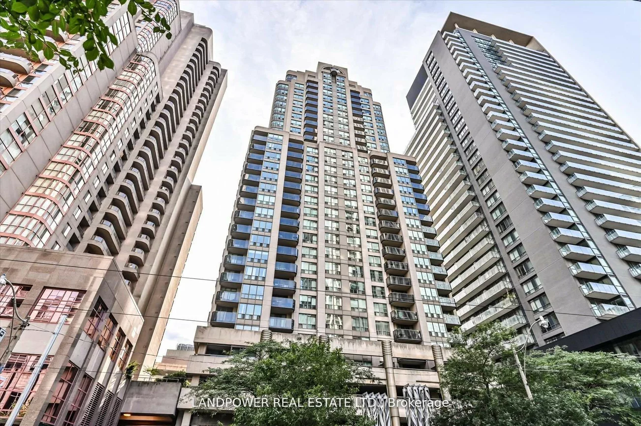 750, Bay, Bay Street Corridor, Toronto