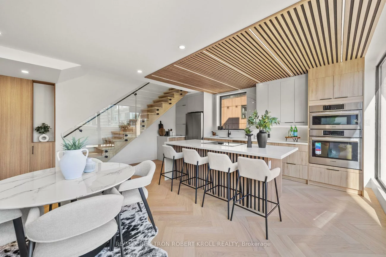 55A, Avenue, Annex, Toronto