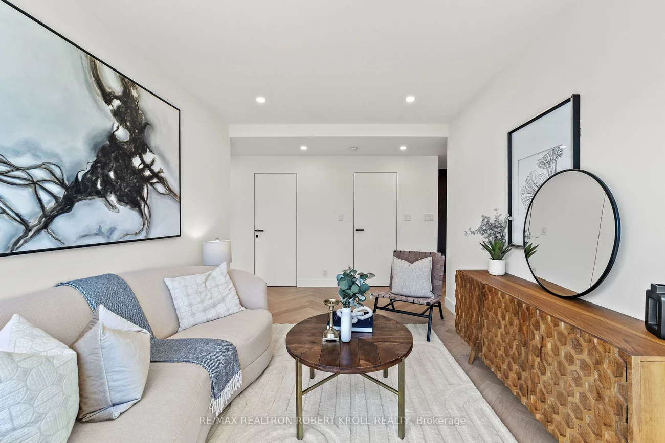 55A, Avenue, Annex, Toronto