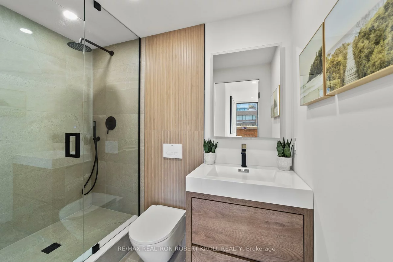 55A, Avenue, Annex, Toronto