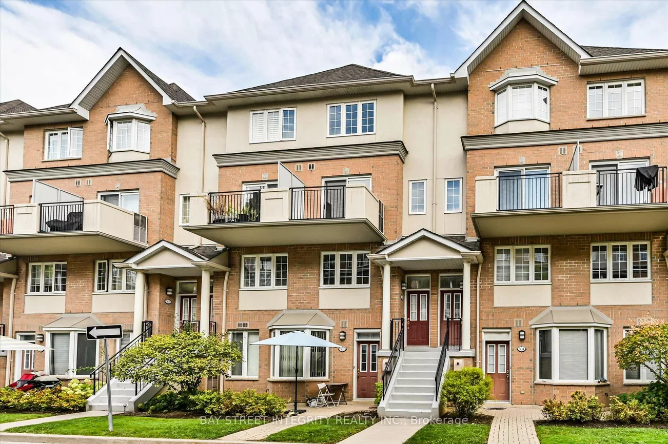 506, Grandview, Willowdale East, Toronto