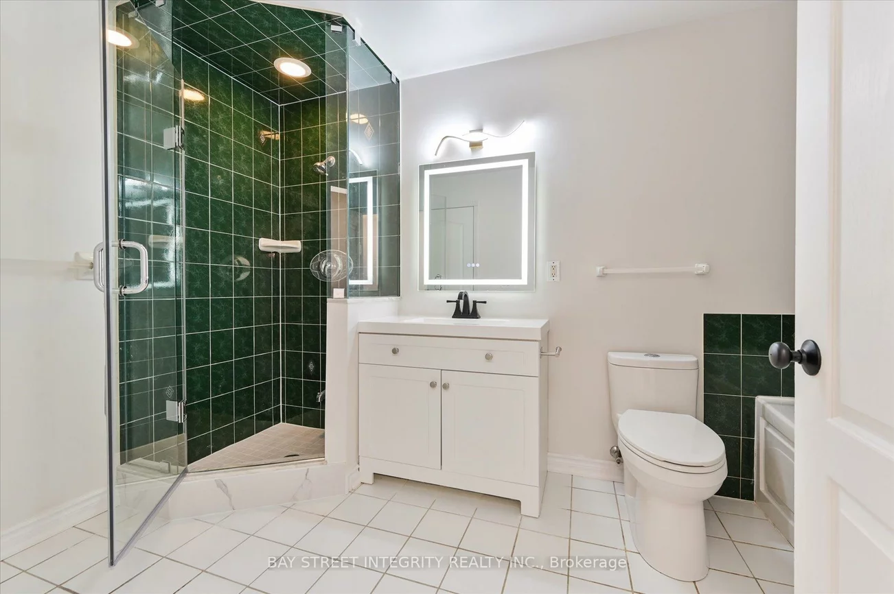506, Grandview, Willowdale East, Toronto
