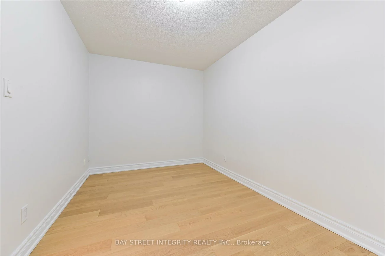 506, Grandview, Willowdale East, Toronto