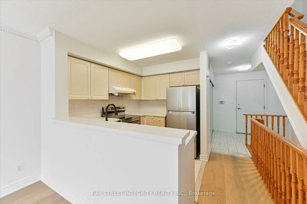506, Grandview, Willowdale East, Toronto