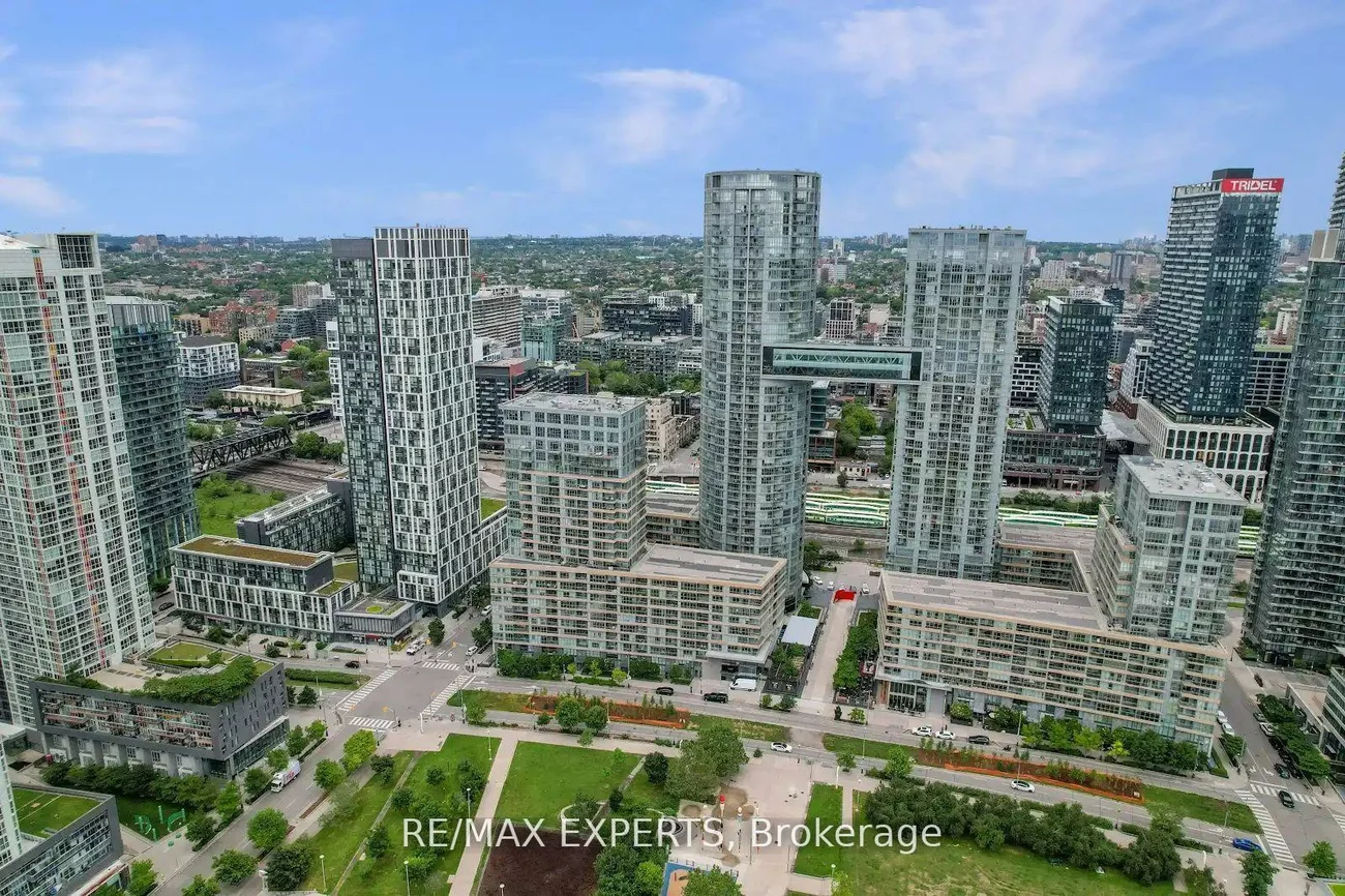 151, Dan Leckie, Waterfront Communities C1, Toronto