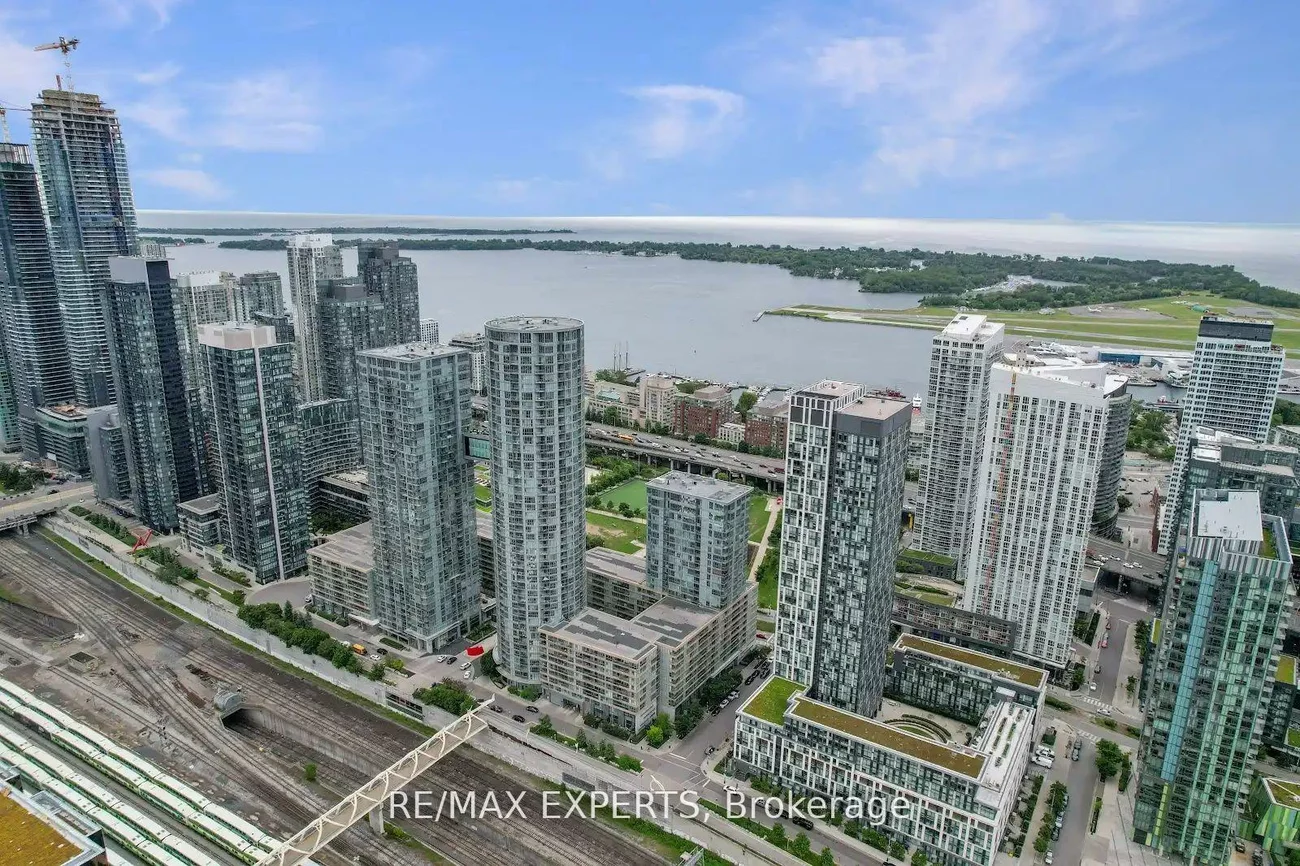 151, Dan Leckie, Waterfront Communities C1, Toronto