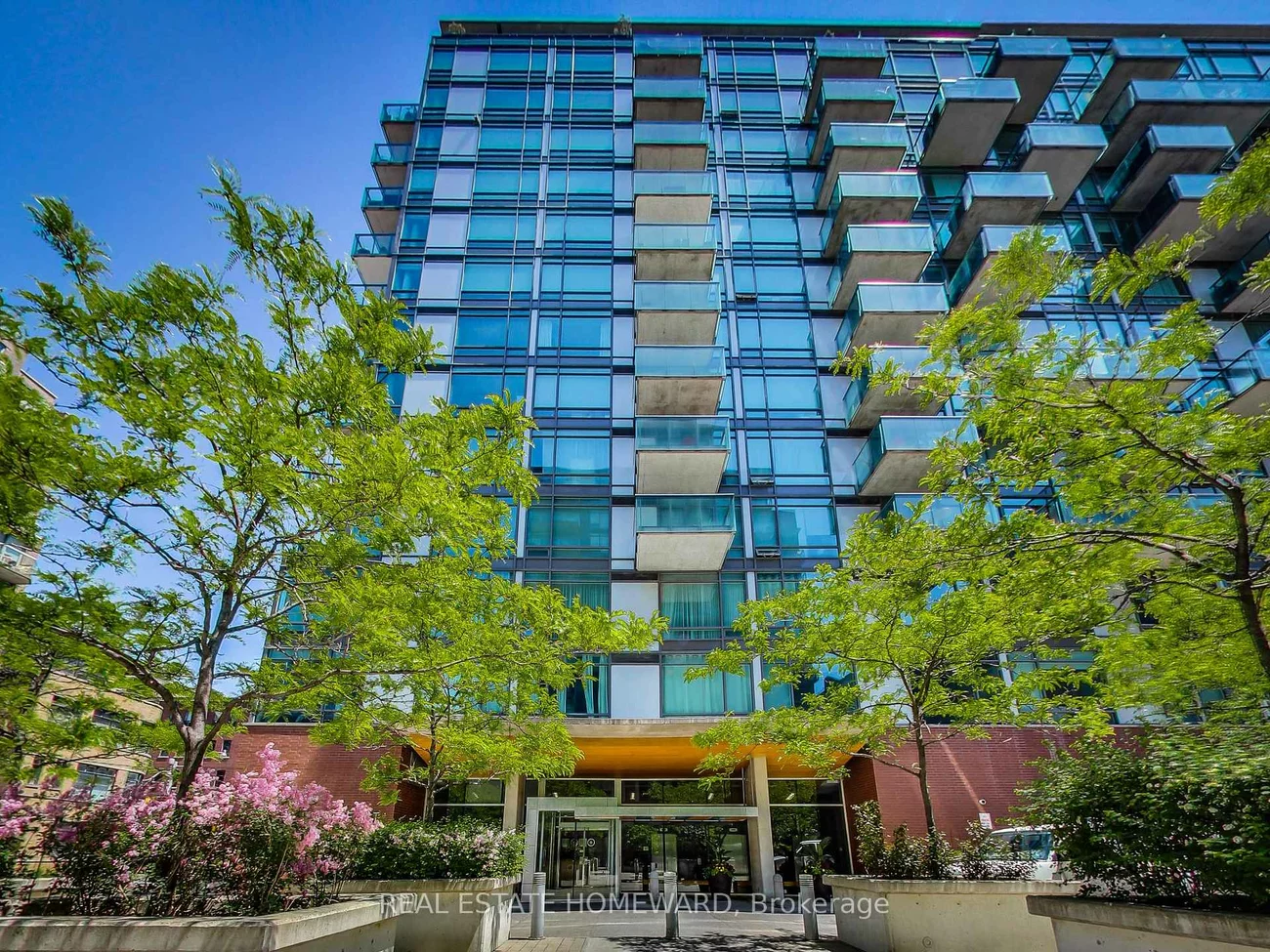 333, Adelaide, Moss Park, Toronto