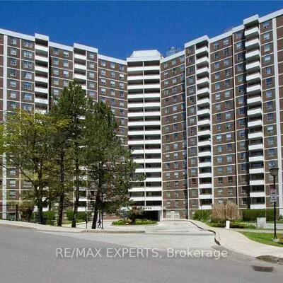 10, Edgecliff, Flemingdon Park, Toronto