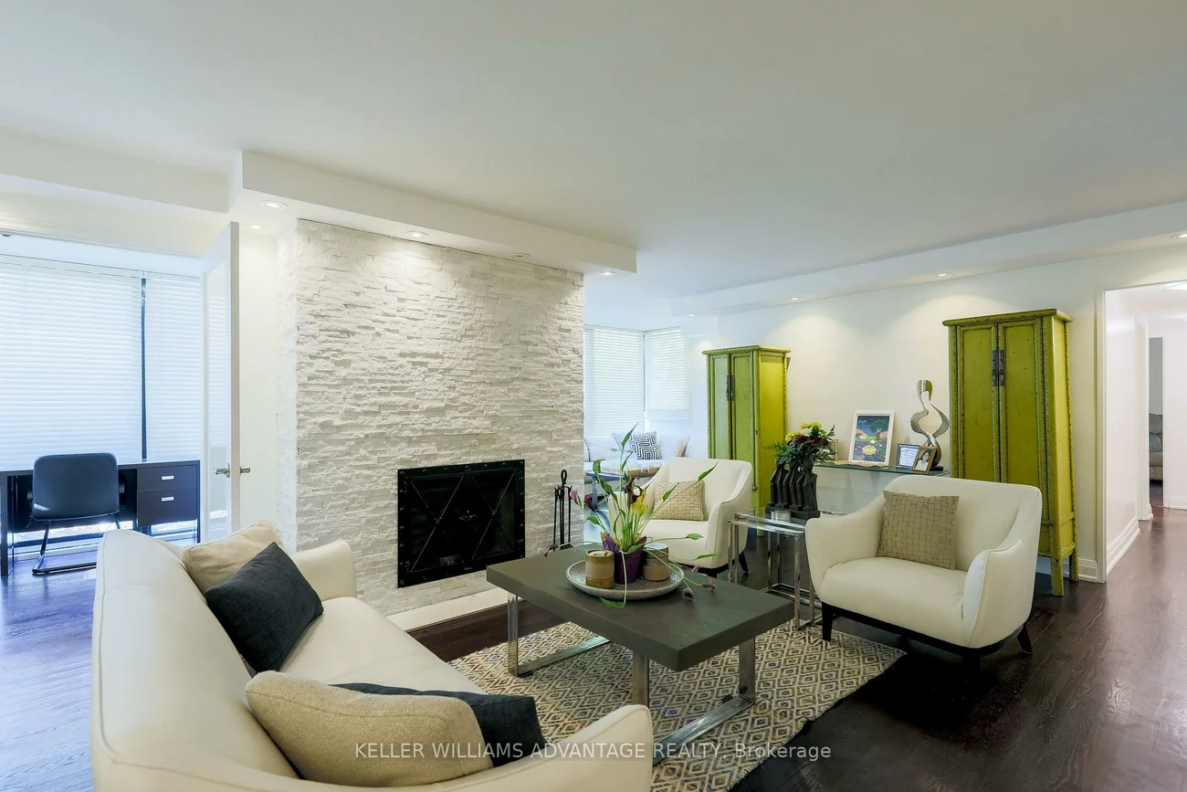 70, Montclair, Forest Hill South, Toronto