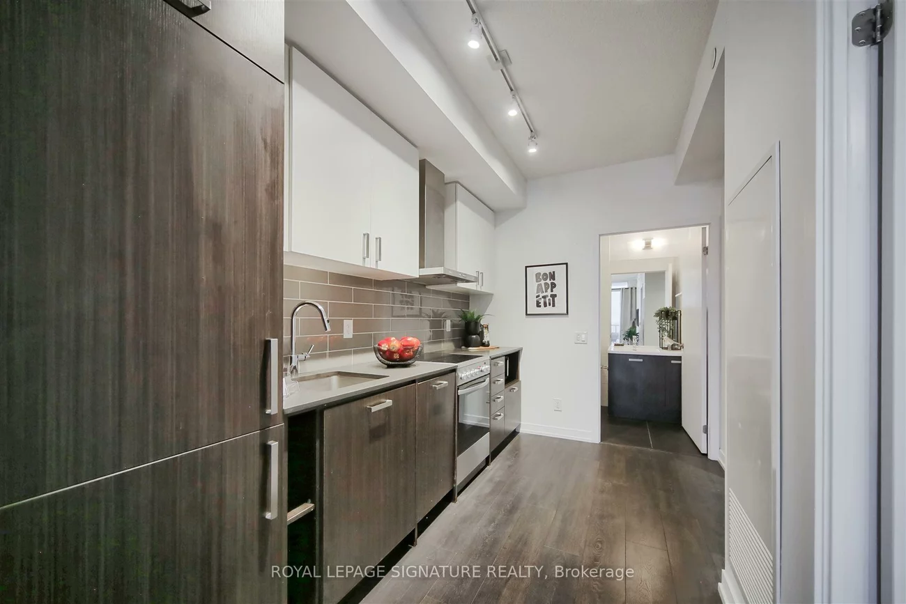 125, Redpath, Mount Pleasant West, Toronto