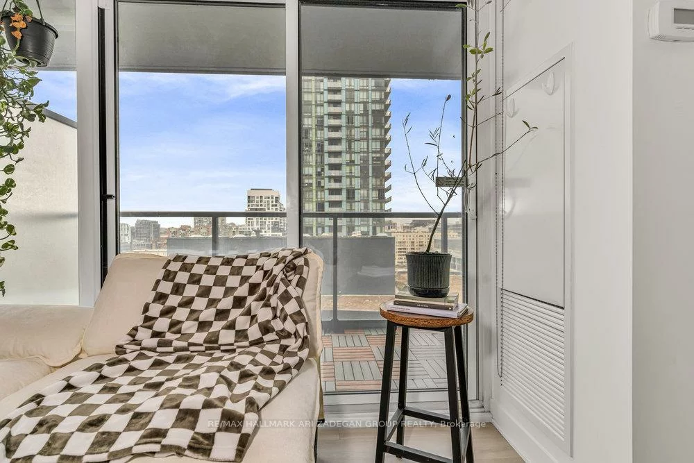 70, Queens Wharf, Waterfront Communities C1, Toronto