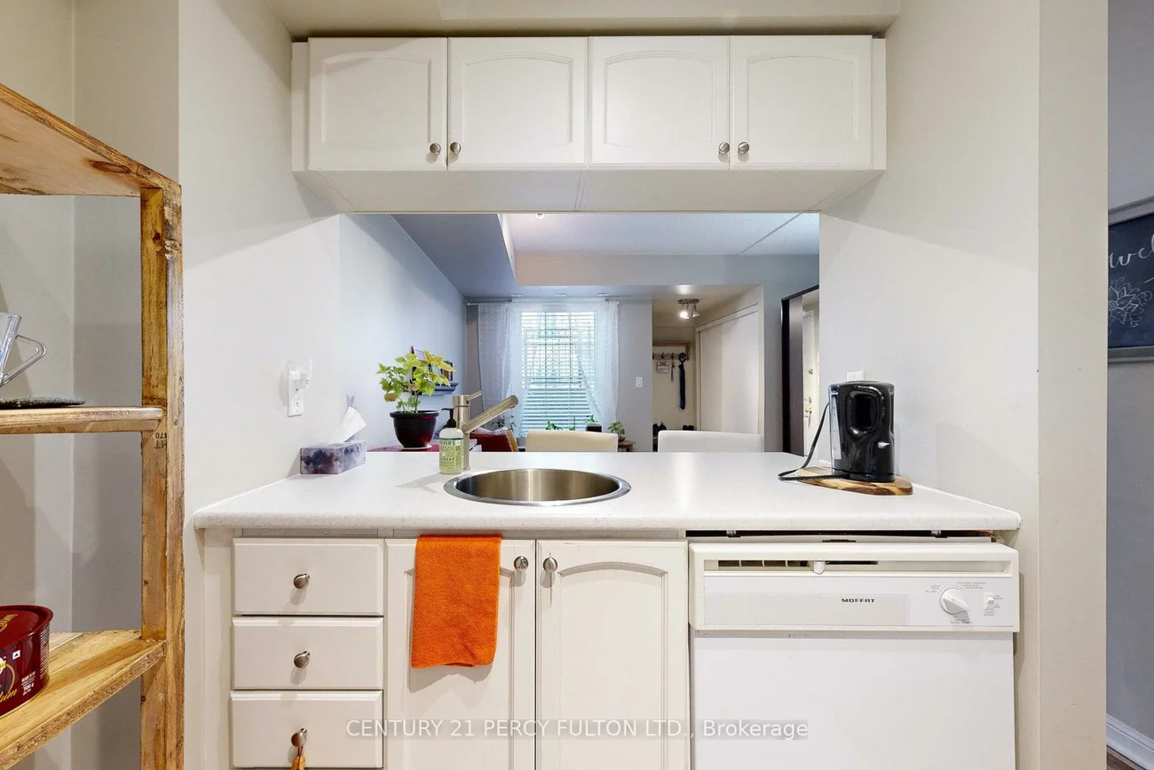 3, Everson, Willowdale East, Toronto