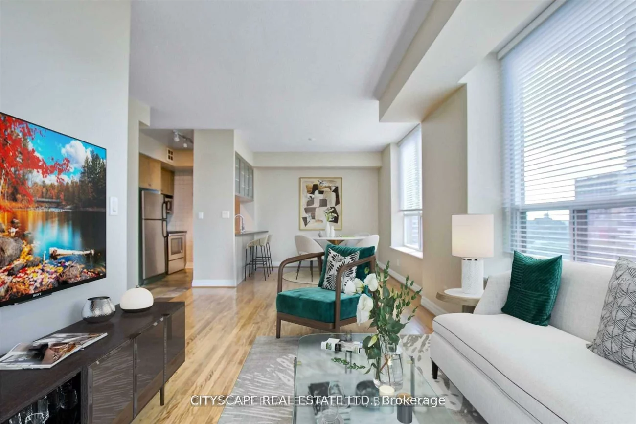 70, Alexander, Church-Yonge Corridor, Toronto