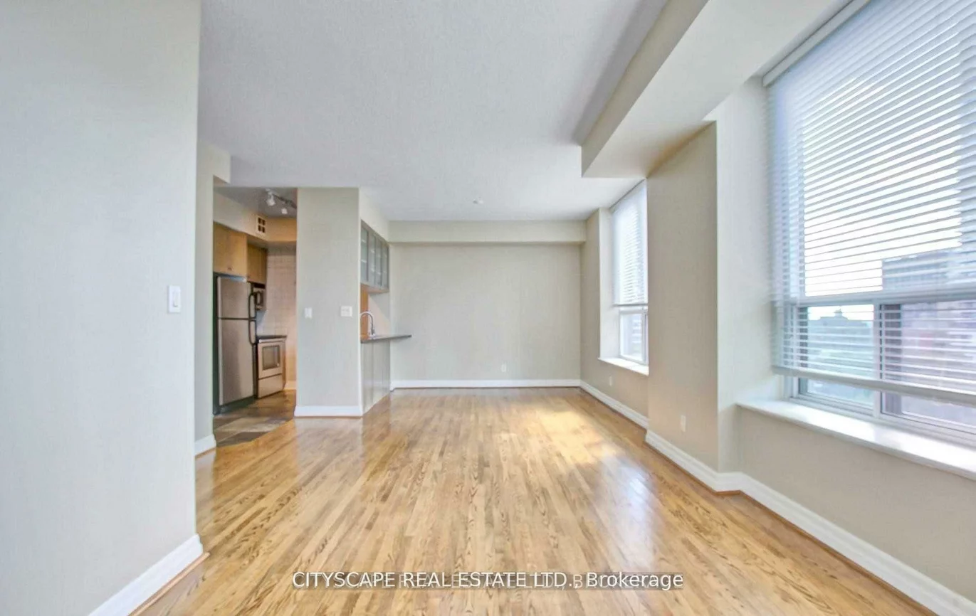 70, Alexander, Church-Yonge Corridor, Toronto