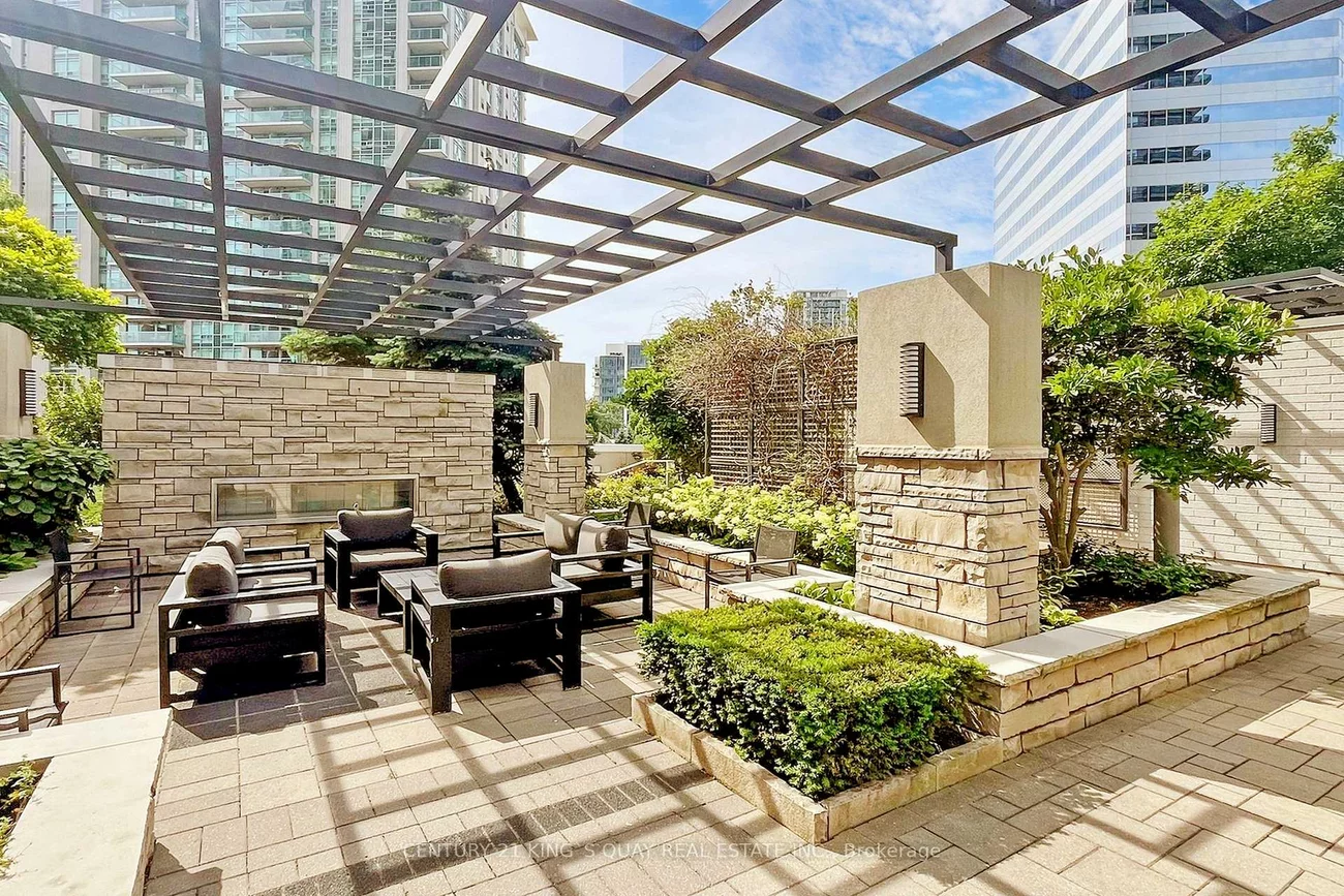 2, Anndale, Willowdale East, Toronto