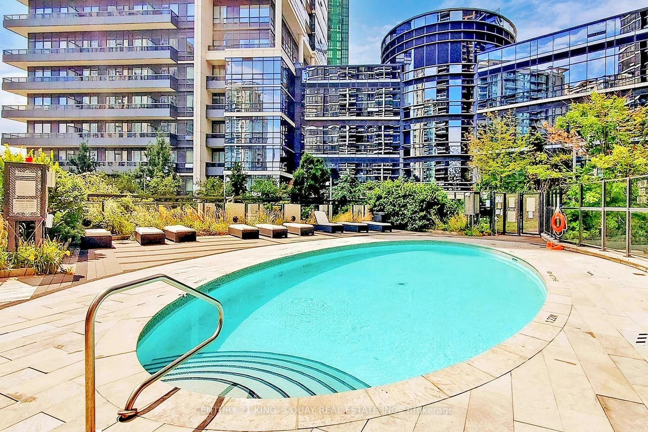 2, Anndale, Willowdale East, Toronto