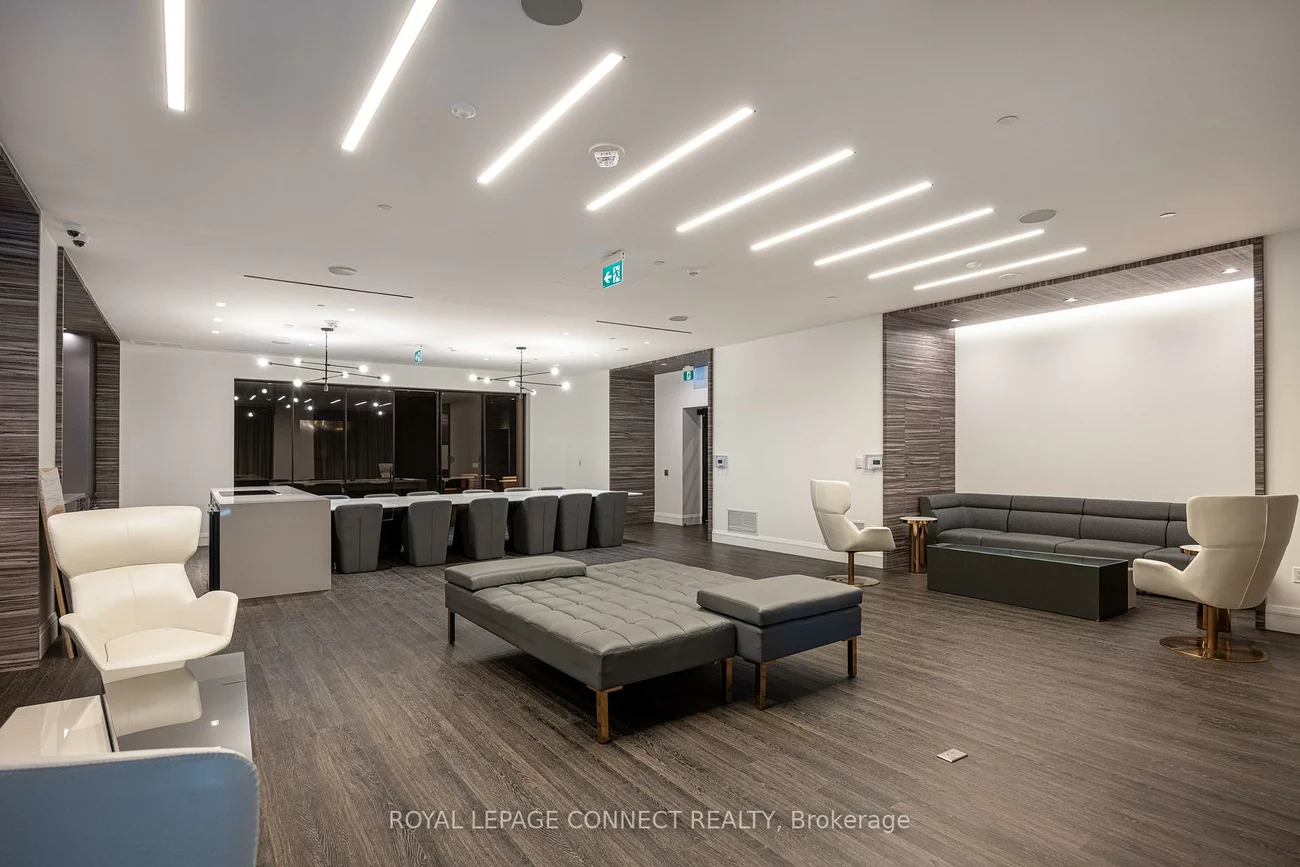 39, Roehampton, Mount Pleasant West, Toronto