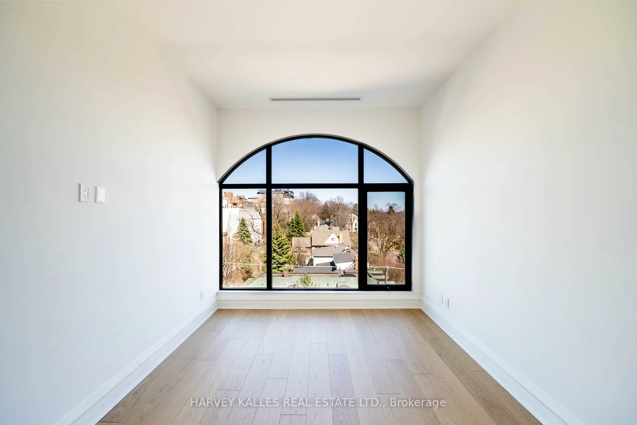2010, Bathurst, Humewood-Cedarvale, Toronto