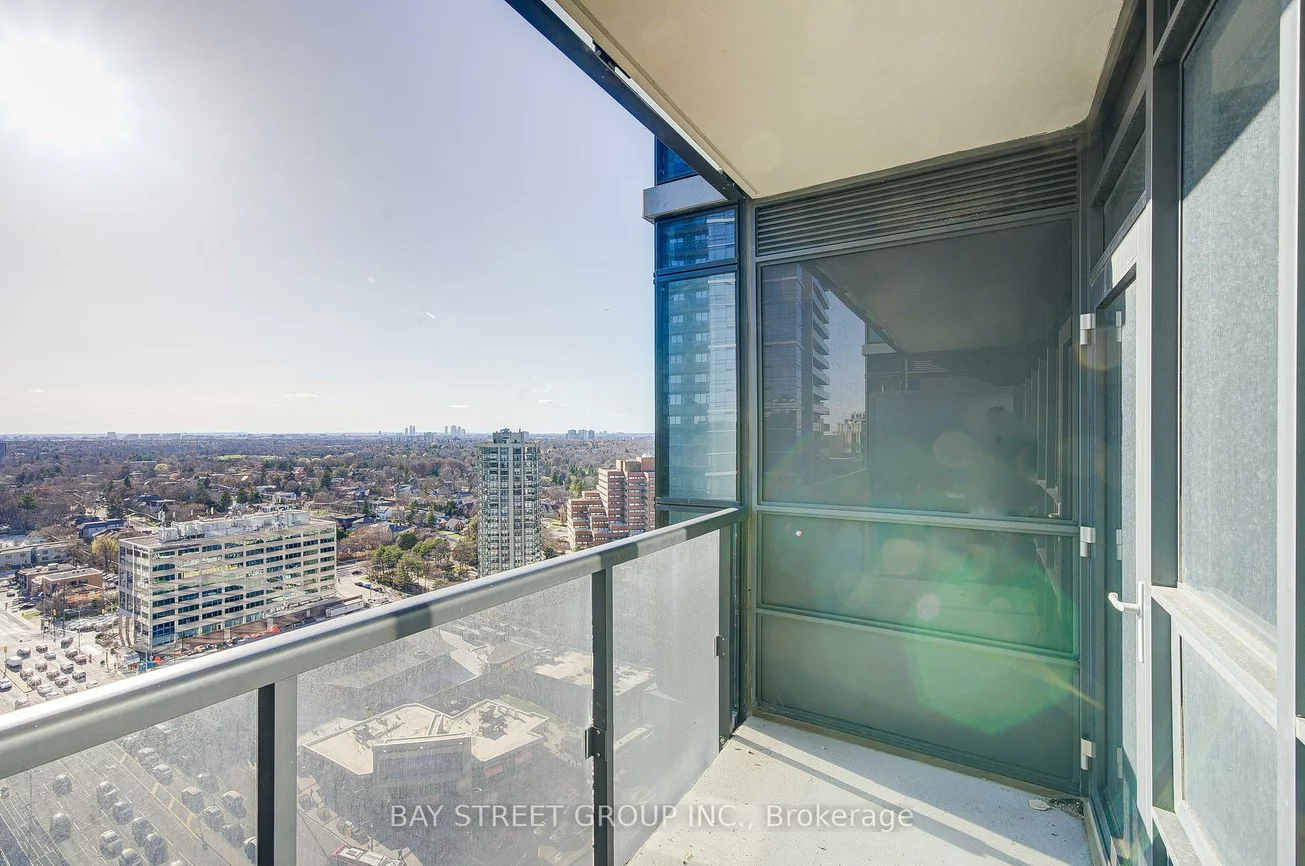 5, Sheppard, Willowdale East, Toronto