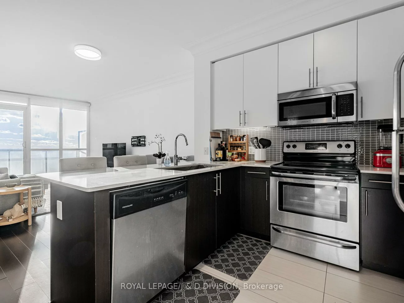 530, St Clair, Humewood-Cedarvale, Toronto