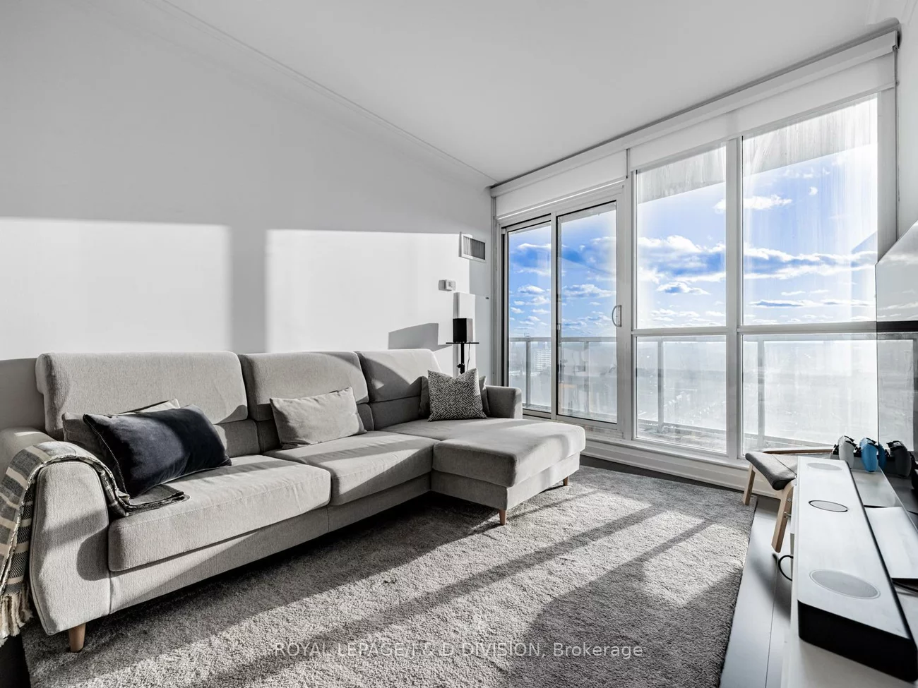 530, St Clair, Humewood-Cedarvale, Toronto