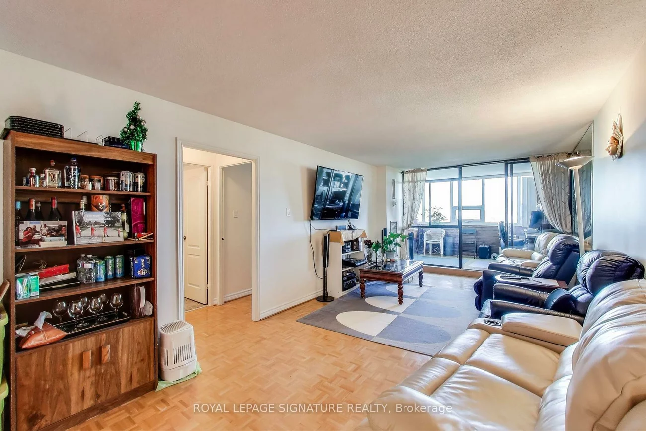 3303, Don Mills, Don Valley Village, Toronto