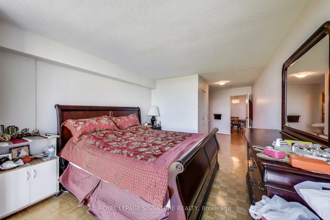 3303, Don Mills, Don Valley Village, Toronto