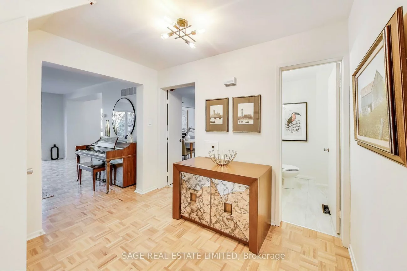 26, Crimson Millway, St. Andrew-Windfields, Toronto