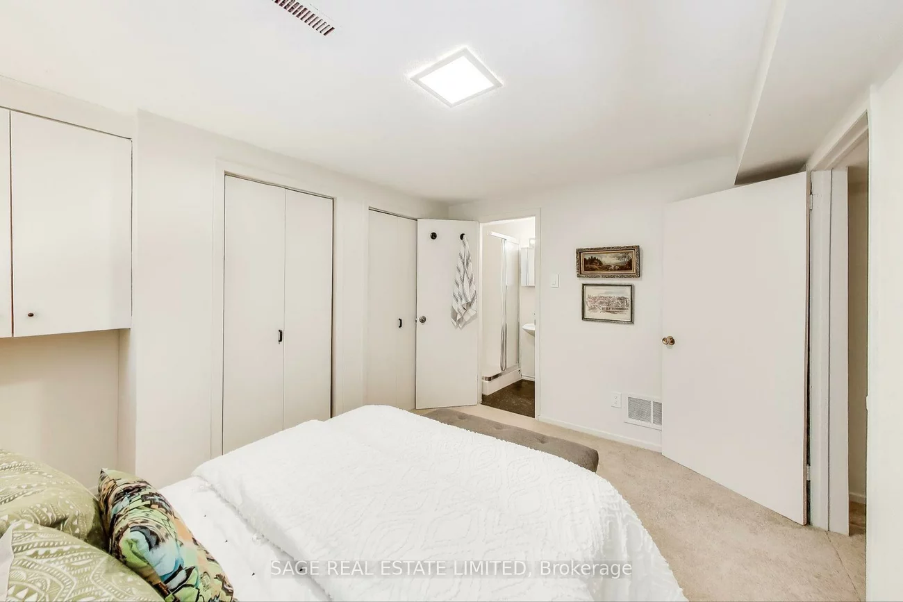 26, Crimson Millway, St. Andrew-Windfields, Toronto