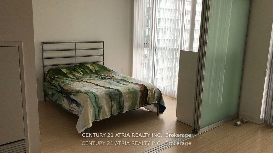 85, Queens Wharf, Waterfront Communities C1, Toronto