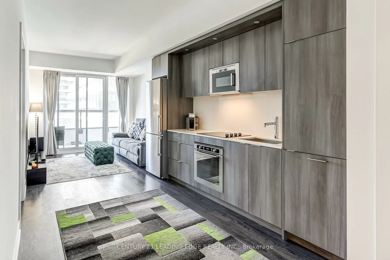 30, Inn On The Park, Banbury-Don Mills, Toronto