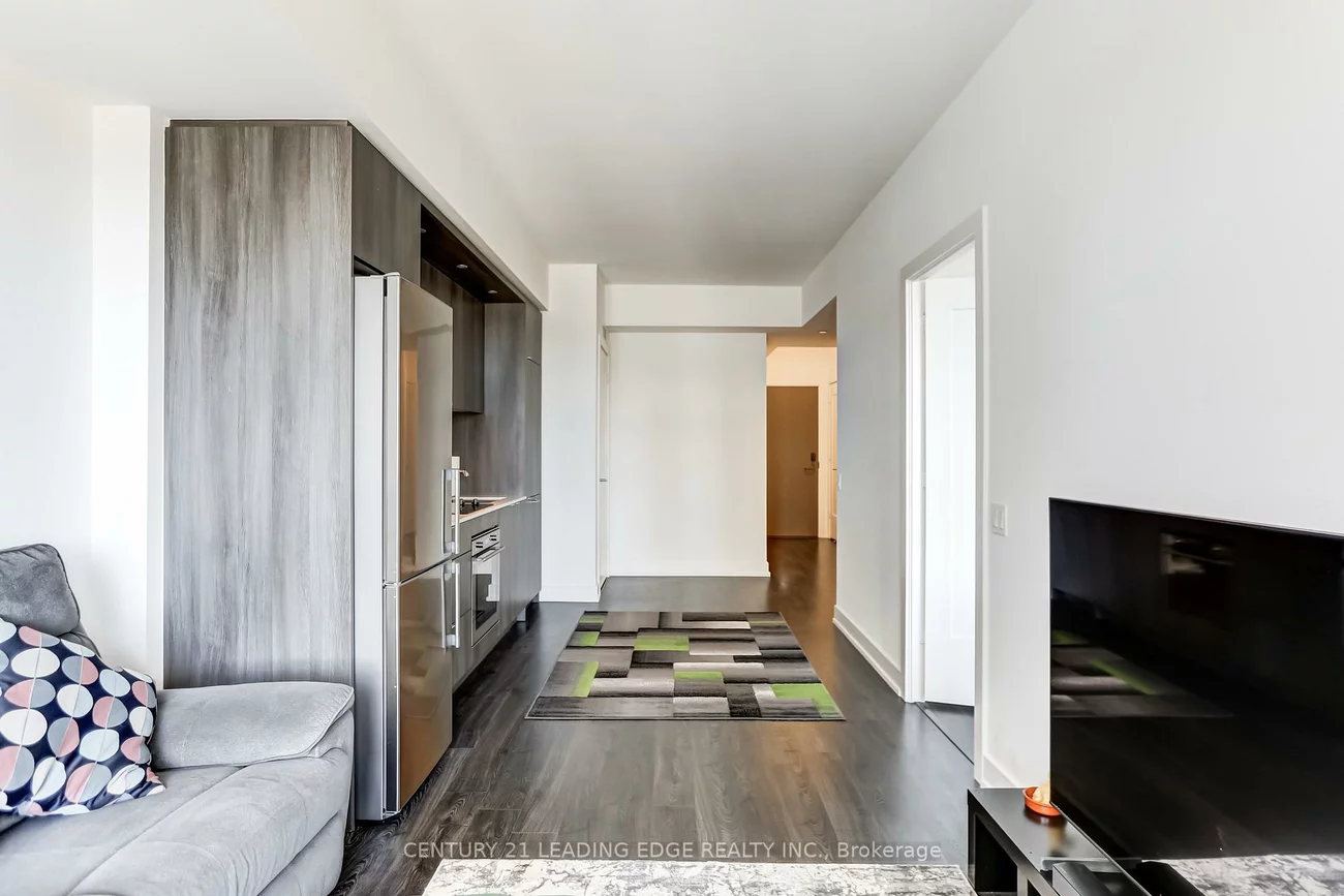 30, Inn On The Park, Banbury-Don Mills, Toronto