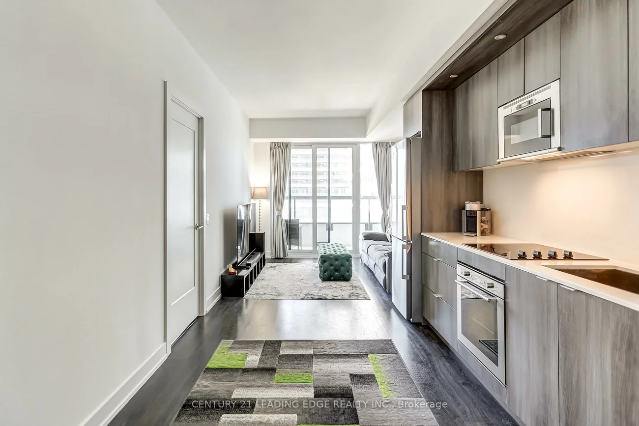 30, Inn On The Park, Banbury-Don Mills, Toronto