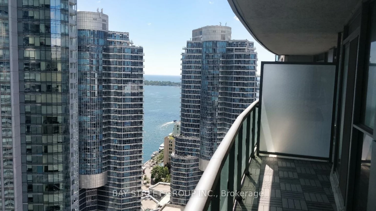 19, Grand Trunk, Waterfront Communities C1, Toronto