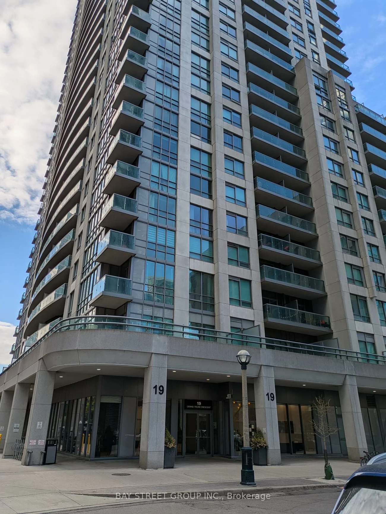 19, Grand Trunk, Waterfront Communities C1, Toronto