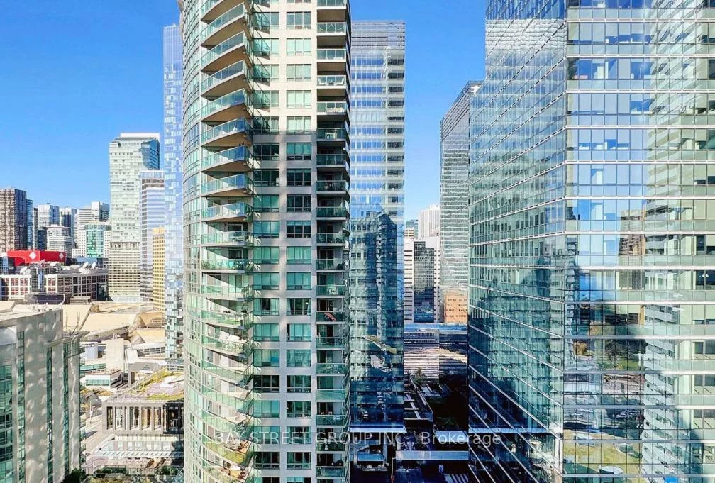 19, Grand Trunk, Waterfront Communities C1, Toronto