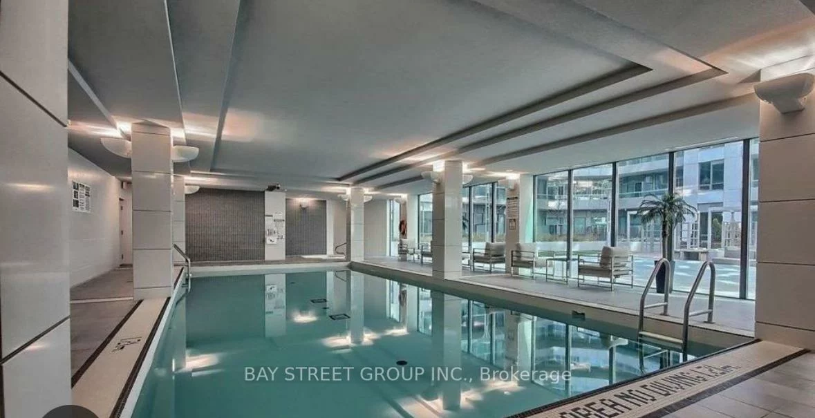 19, Grand Trunk, Waterfront Communities C1, Toronto
