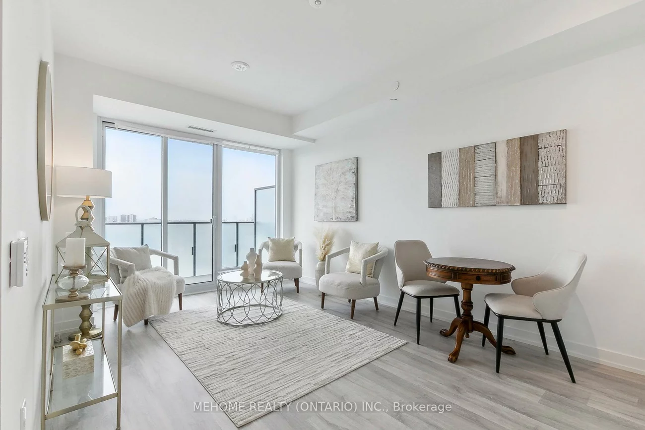 8, Olympic Gdn, Newtonbrook East, Toronto